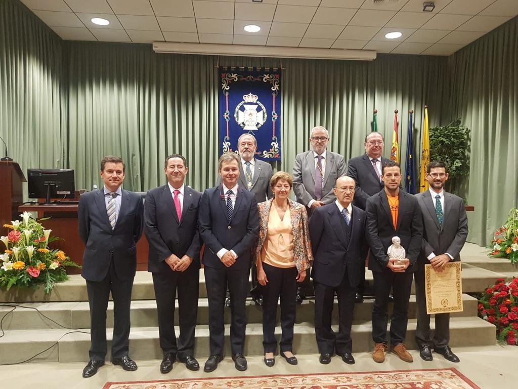 RECONOCIMIENTO A ÁNGEL LÓPEZ HERNANZ (3)