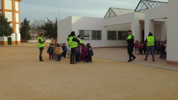 Niños visitan Ayuntamiento 2016(13)